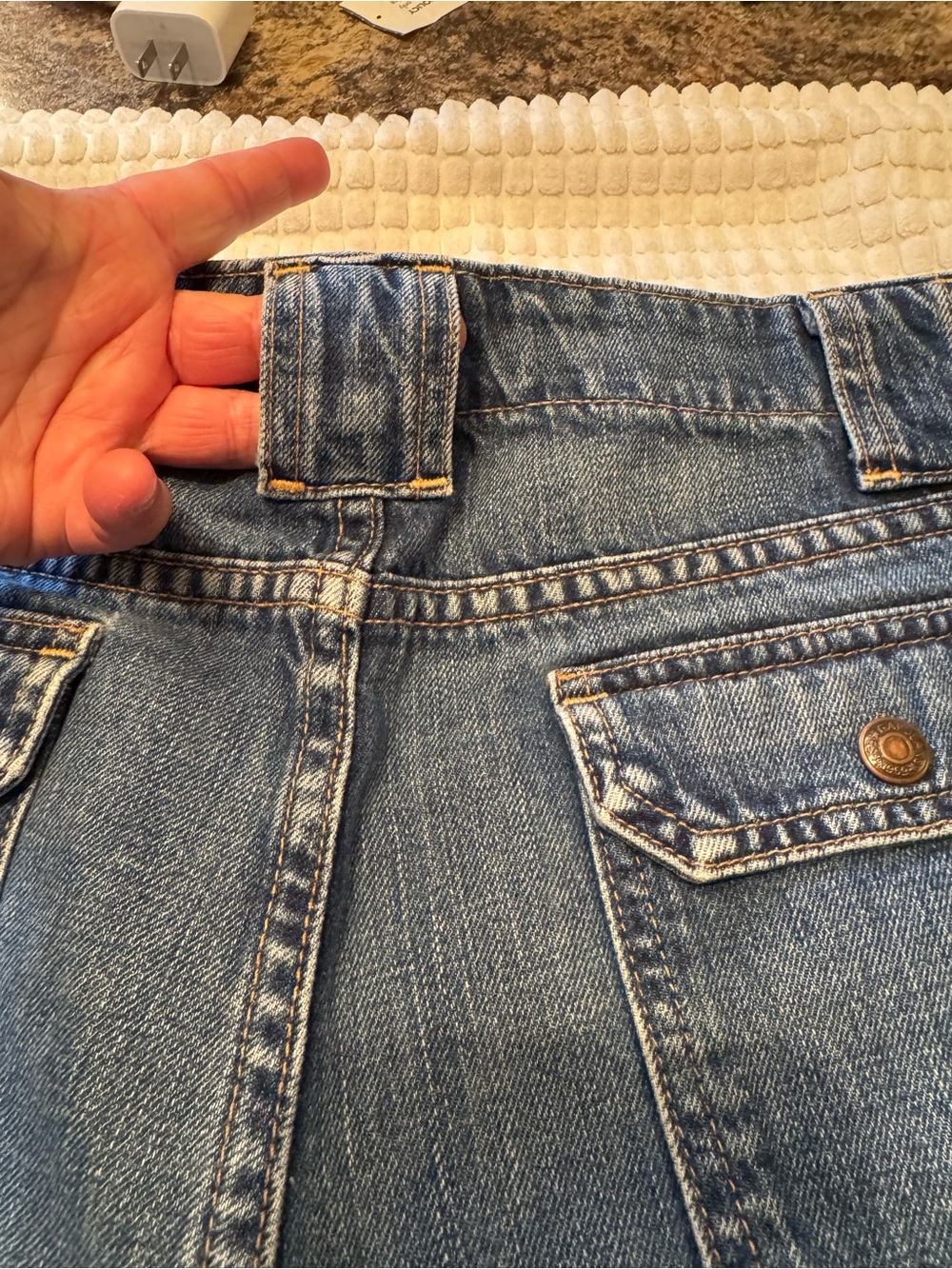 GAP Women's Denim Short - Medium Blue - Picture 7 of 12